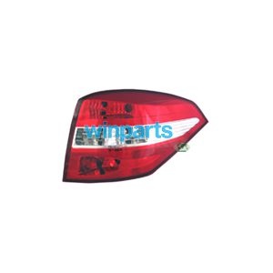 TAIL LIGHT 7256421