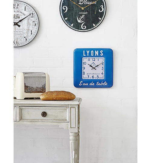 Square Lyon Wall Clock