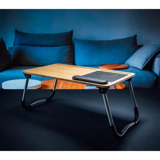 Bi-Fold Table
