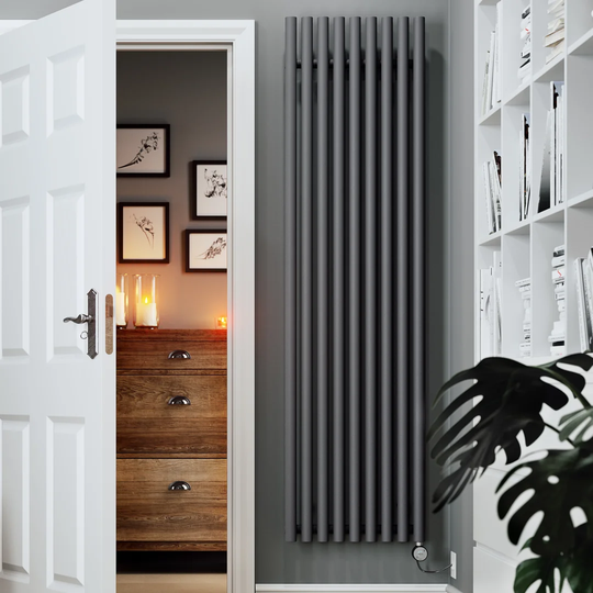 Rolo Room E Vertical Oval Panel Radiator