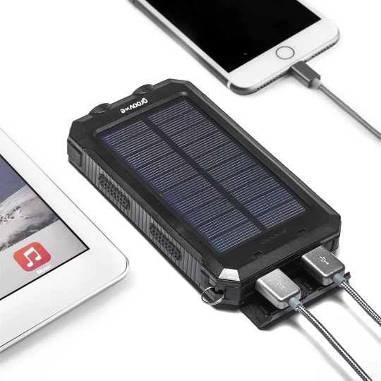 Groov-e Portable Solar Charger 8000mAh with Dual USB - Black