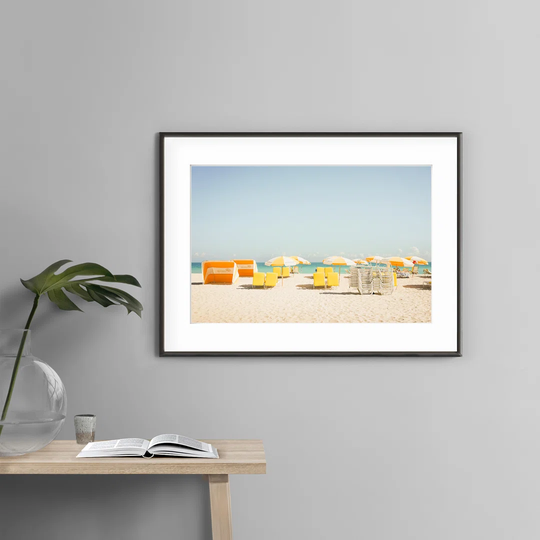 MIAMI BEACH FAUTEUILES JAUNES , Framed Graphic Art Print.
