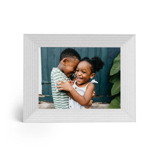 Aura Frames Aura Mason 9 Inch Digital Photo Frame White Quartz