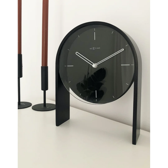 Noa Table Clock