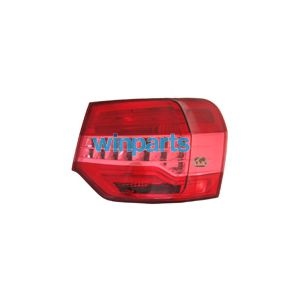 Tail Light RIGHT Outer Side to '10 / 10 4-door 2054451