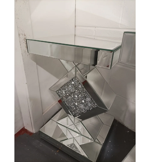 Pontoosuc Roma Crushed diamond mirrored side table