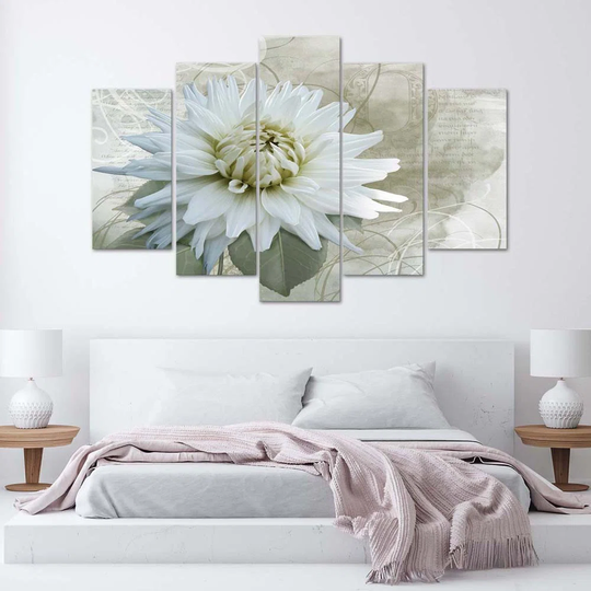 Vintage Beige Flower