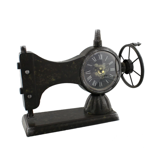 Analog Metal Quartz Tabletop Clock in Black