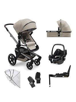 Joolz Day+ Timeless Taupe Essential Bundle