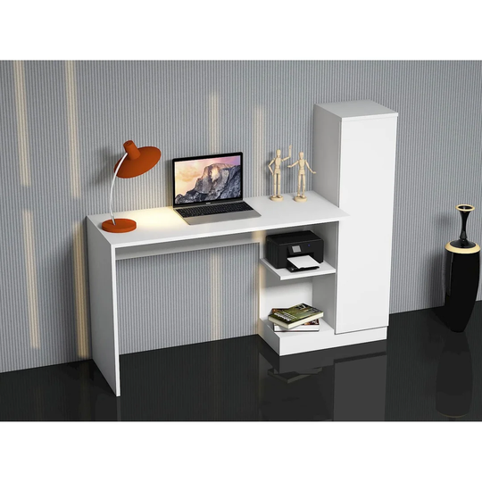 Denia Desk
