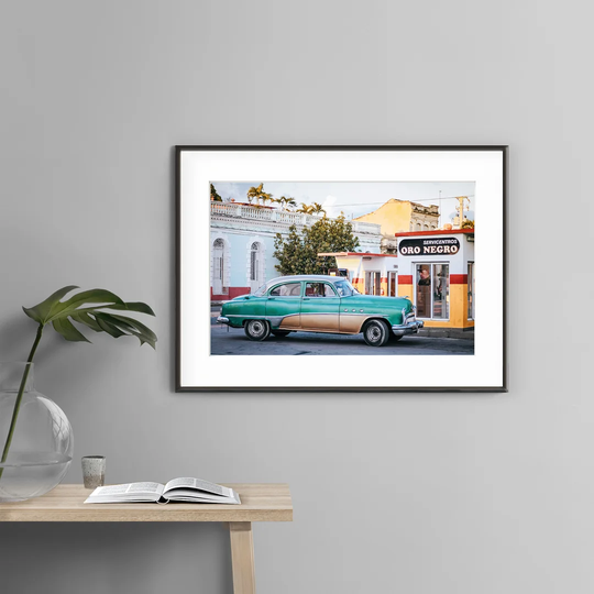 Cars of Cuba N°1 - Picture Frame Photograph Print on Paper