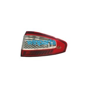 TAIL LIGHT 3676431