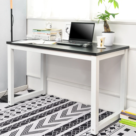 Carlye Desk