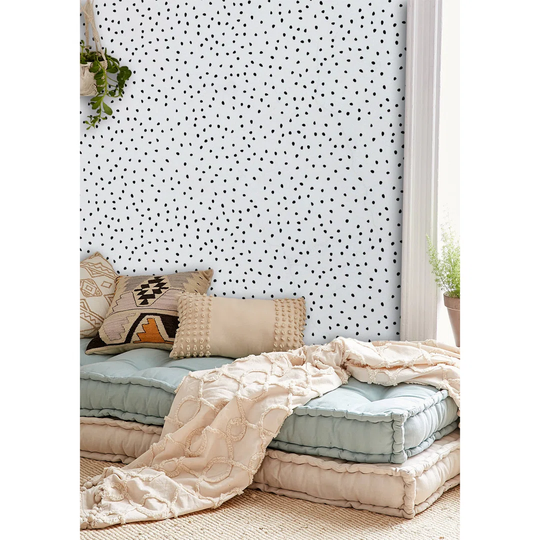 Jahnel Polka Dots Wallpaper