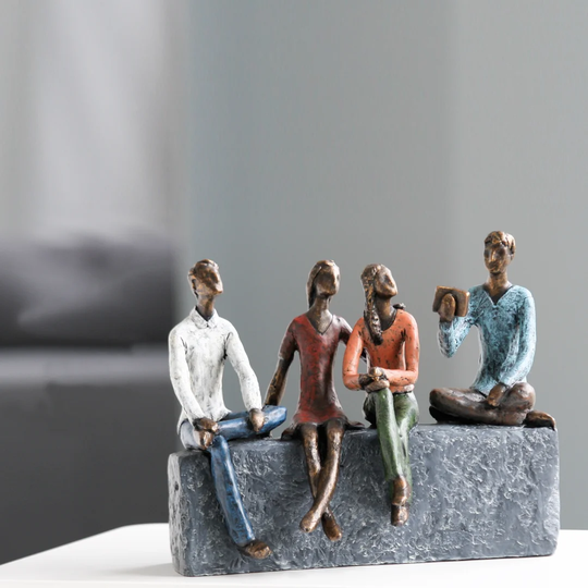 Melvina Network Figurine