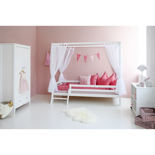 Basic Four Poster Bed