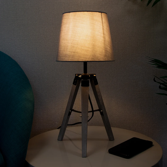Parlak Tripod Table Lamp