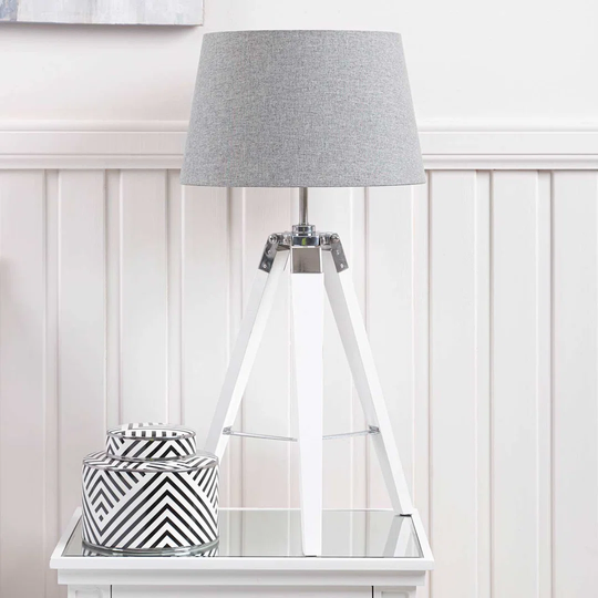 Eldridge Tripod Table Lamp for Living Room, 67cm Bedside Lamp with Metal Base & Linen Shade