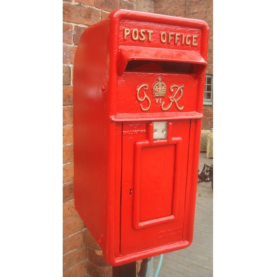 Orchard Lane Locking Post Mounted Letter Box