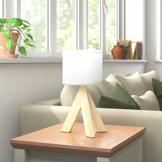 Hadleigh 26cm Tripod Table Lamp