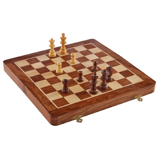 Premier Housewares Premier Churchill Games Magnetic Chess - Natural Wood
