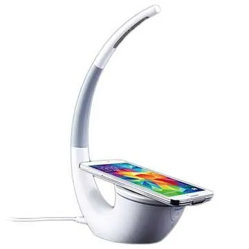 Nillkin Phantom Qi Wireless Charger & LED Desk Lamp