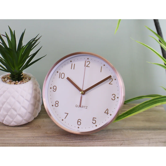 Analog Metal Mechanical Tabletop Clock