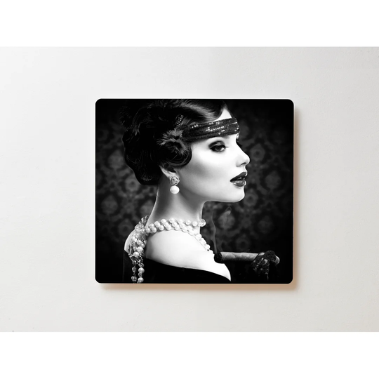 Backlight Motive Wall Picture Retro Wall Picture Woman Magnetic Cork Board