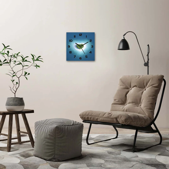 Jima Island Heart Shape Silent Wall Clock