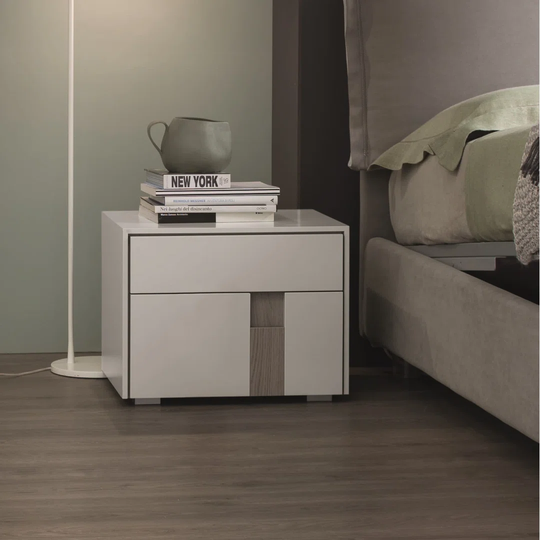 JAZZ BEDSIDE TABLE