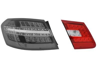 Combination Tail Light 3044923 Van Wezel 3044923