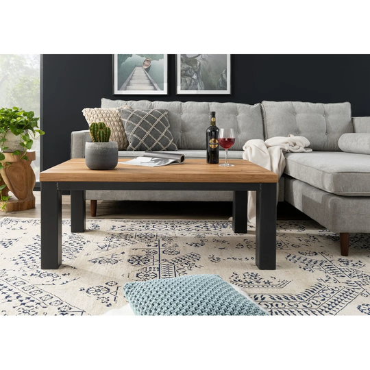 Villanders 4 Legs Coffee Table