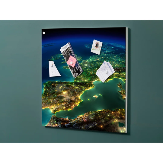 Notiz Motive World Magnetic Wall Mounted Cork Board