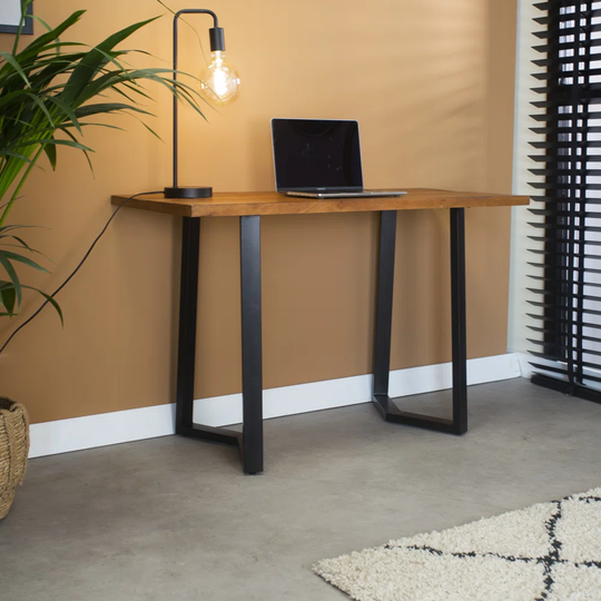 Donella Desk