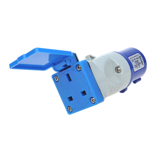 Adapter plug from CEE to UK outlet 373520