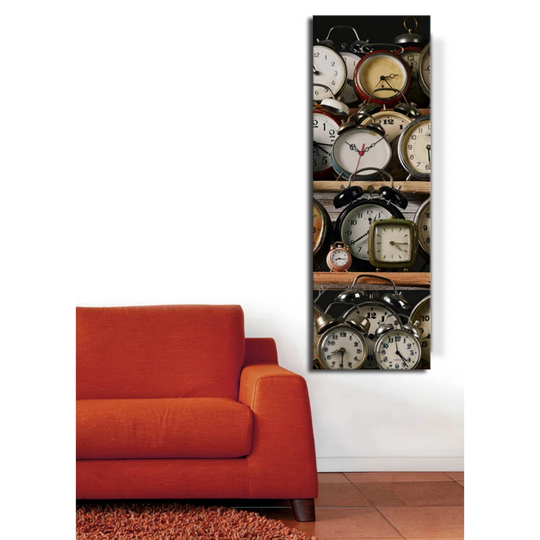 Duntae Wall Clock