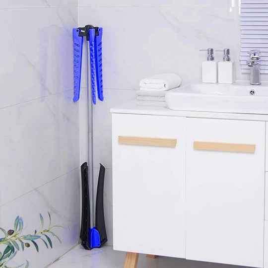 Free-Standing Tripod Drying Rack