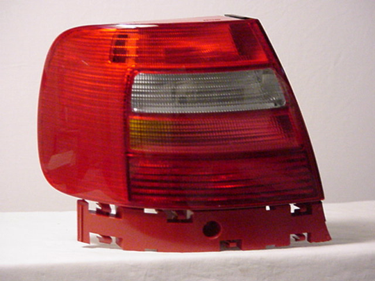 Tail Light GLASS LEFT 6104670711005 Origineel 6104670711005