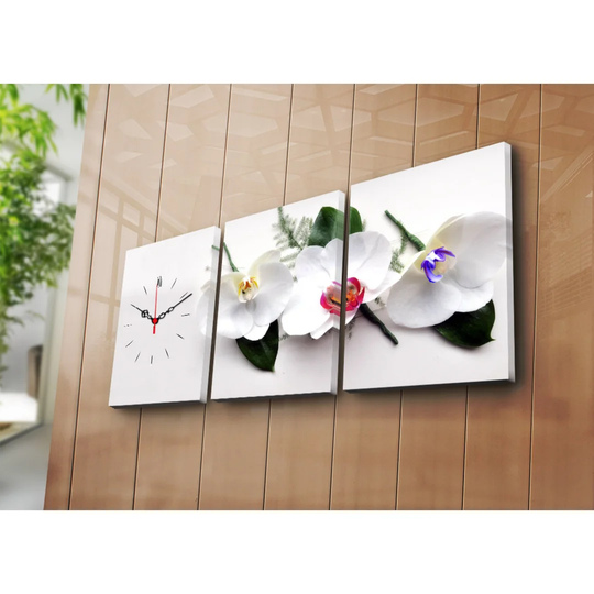 Dusa Wall Clock