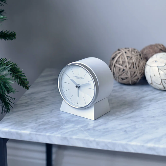 Skarp Tabletop Clock