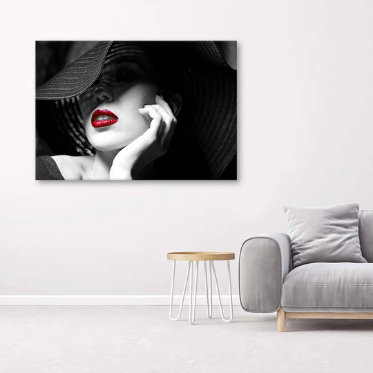 Canvas Print Woman In Black Hat And Red Lips