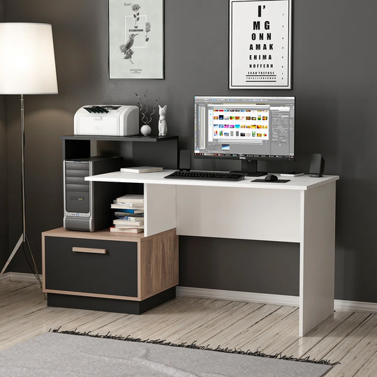 Griess Desk