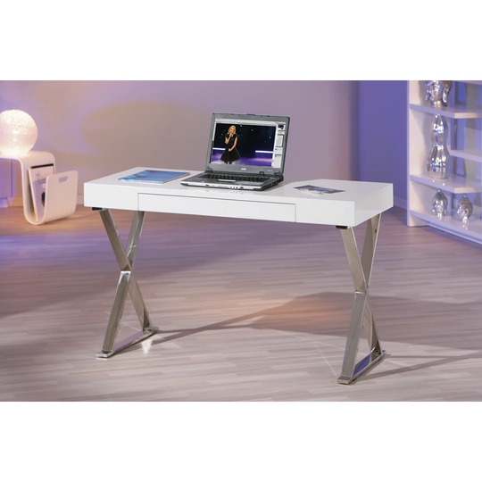 Belle Desk