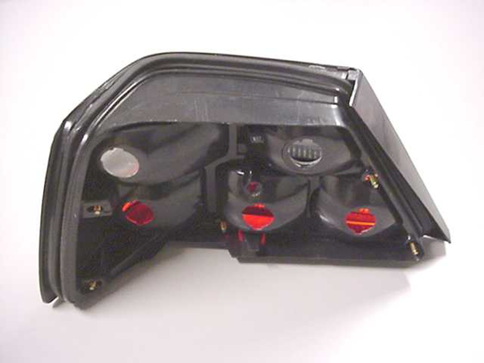 Combination Tail Light 3025940 Van Wezel 3025940