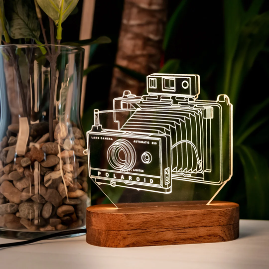 Nostalgic Camera 24cm Table Lamp