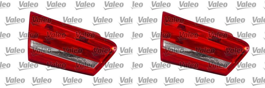 Rear light set SET_044519 Valeo SET044519