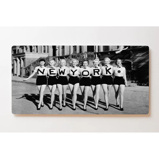 Backlight Motive Wall Picture Retro Girls New York Magnetic Cork Board