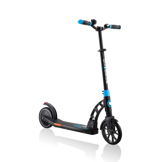 Globber One K E-motion 15 V4 - Black/Sky Blue