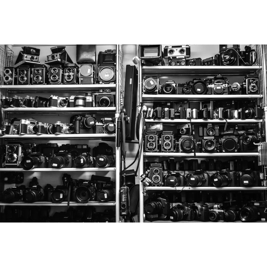 Second-Hand Old Photo Cameras