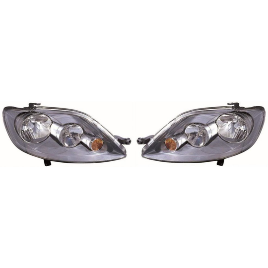 Volkswagen Golf Plus Mk5 Hatchback 2005-9/2009 Headlights Lamps 1 Pair O/S & N/S